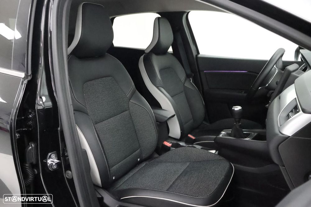 Renault Captur 1.0 TCe Techno - 28