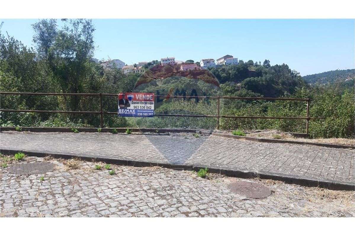 Terreno  para venda - Grande imagem: 2/4