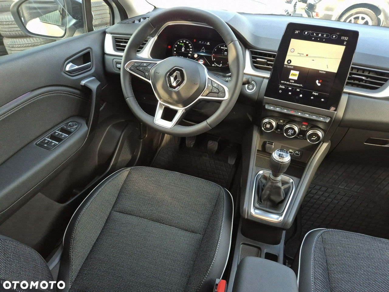 Renault Captur - 30