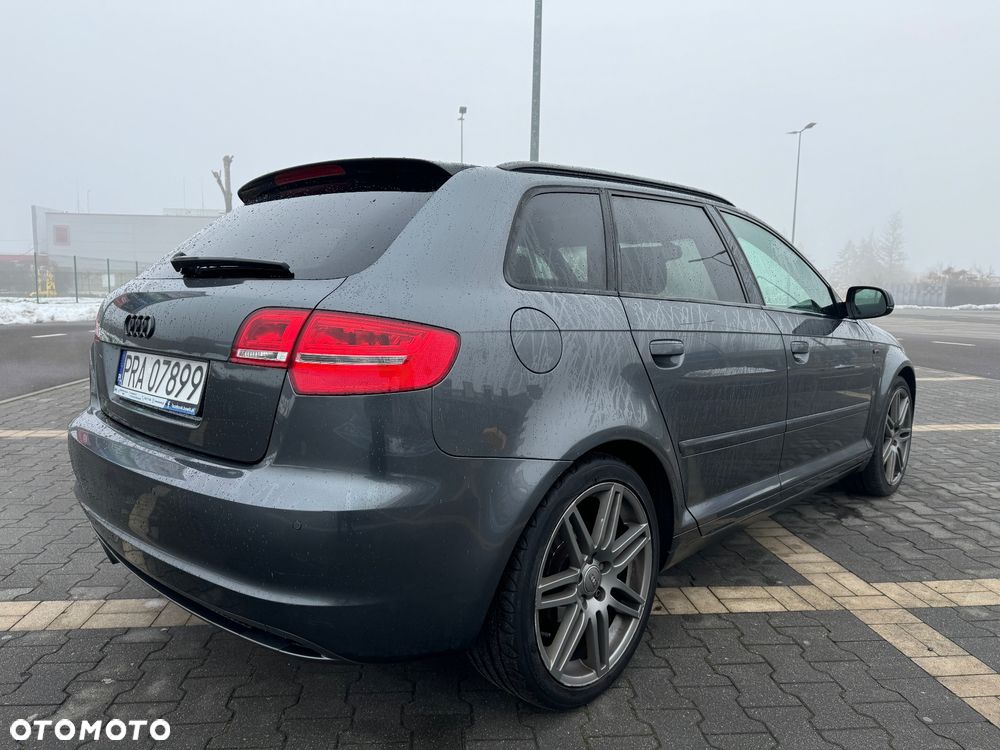 Audi A3 Sportback 2.0 TDI DPF Ambition - 9