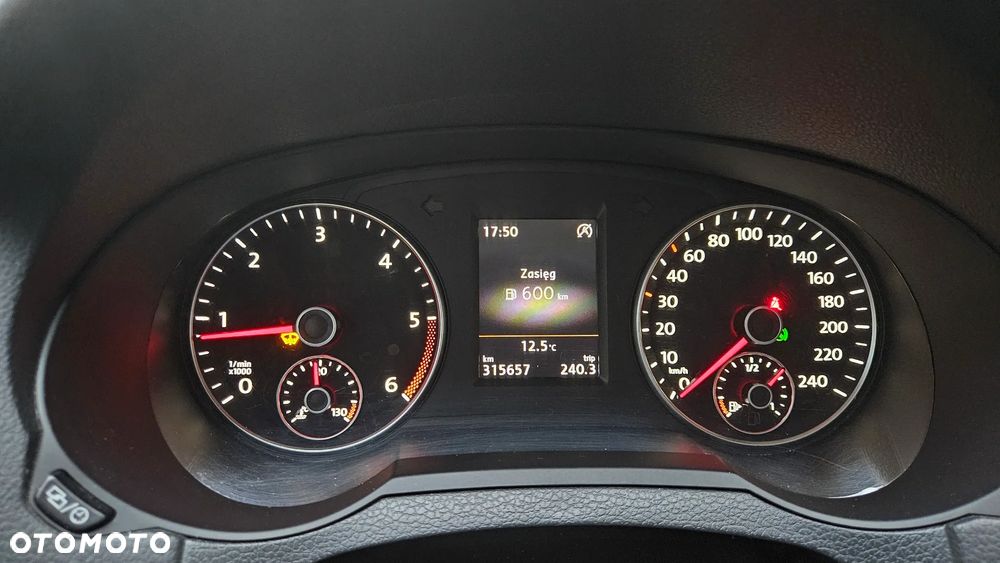 Volkswagen Sharan 2.0 TDI Highline DSG - 15