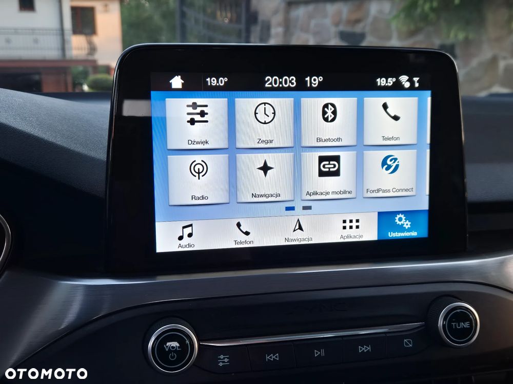 Ford Focus 1.5 EcoBlue Start-Stopp-System TITANIUM DESIGN - 34