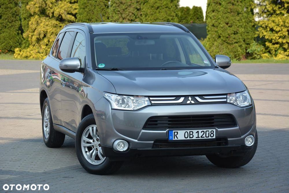 Mitsubishi Outlander 2.2 DID Intense + - 2