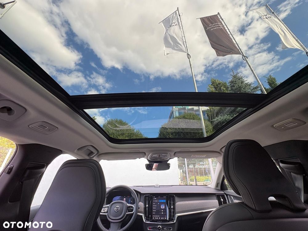 Volvo V90 - 39