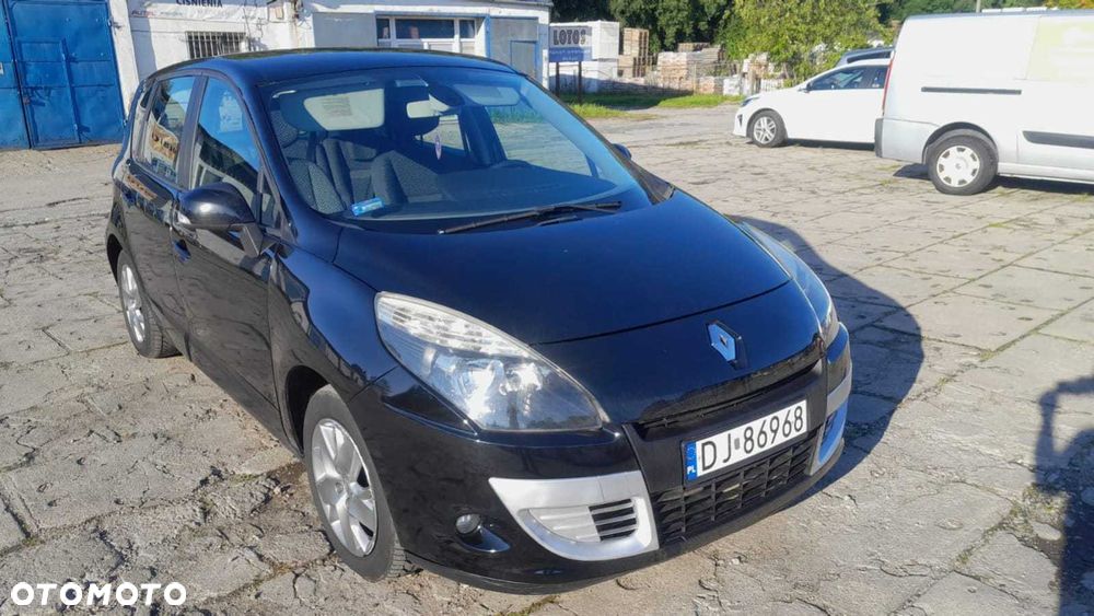 Renault Scenic - 1