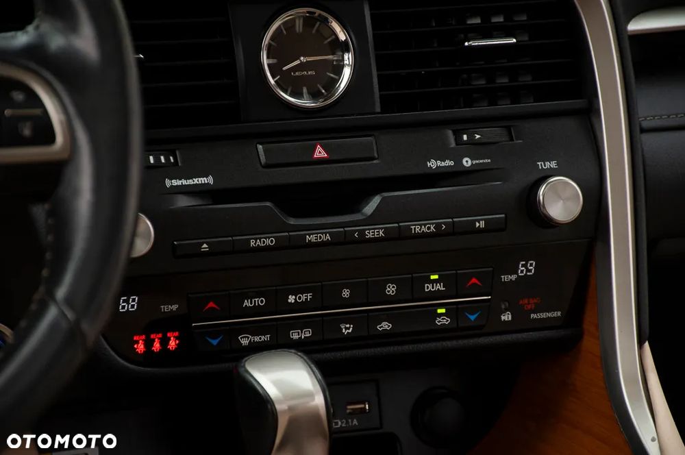 Lexus RX 450h (hybrid) Business Line - 34