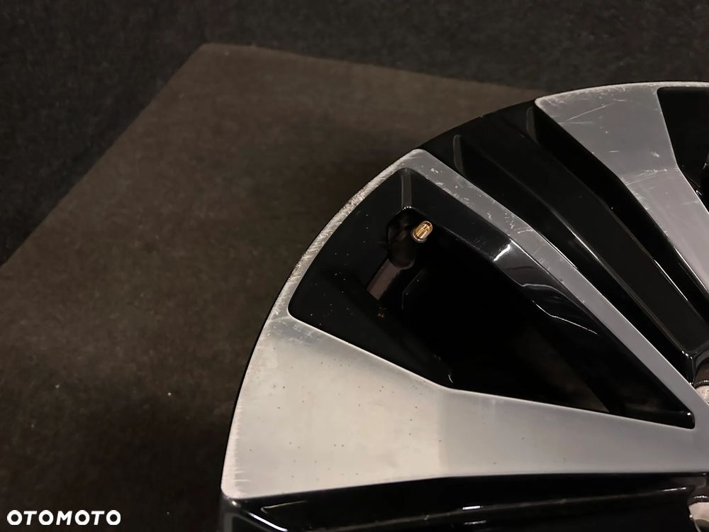 Alufelga Volvo XC60 II 19 cali 5x108 1szt. 32209464 - 5
