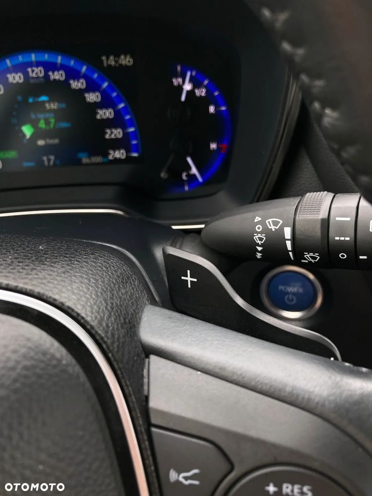 Toyota Corolla - 26