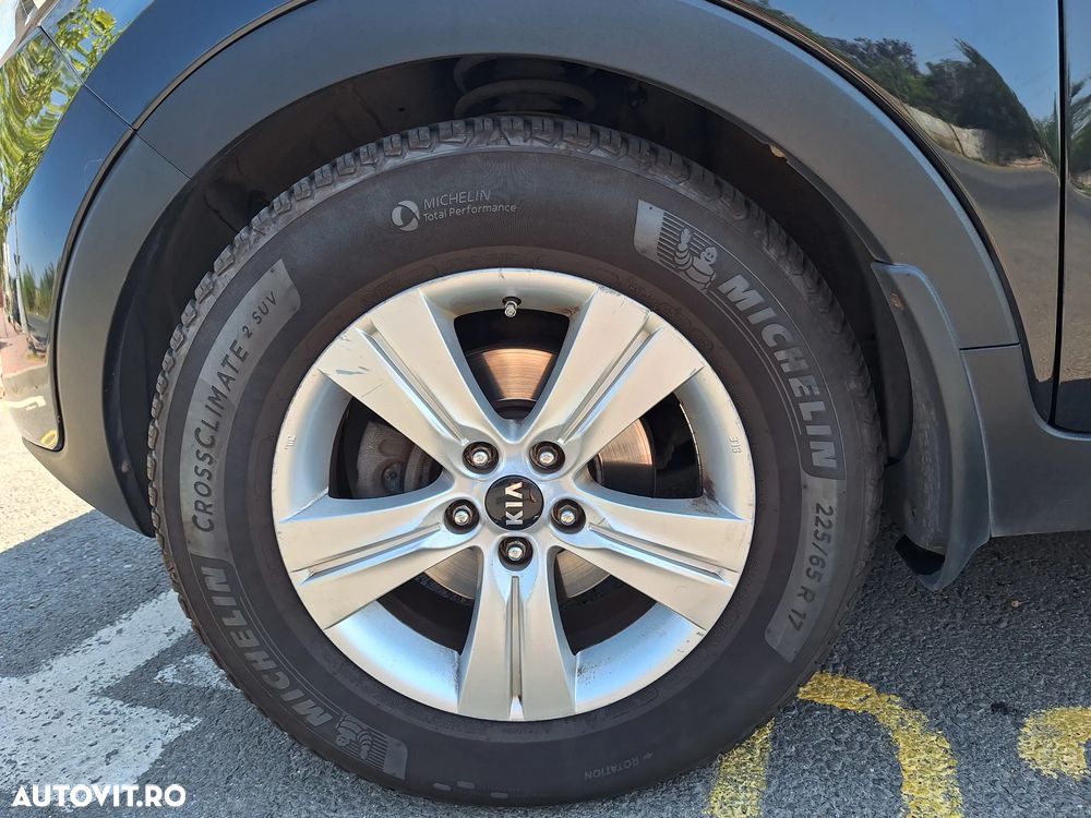 Kia Sportage 1.7 CRDI 2WD Spirit - 2