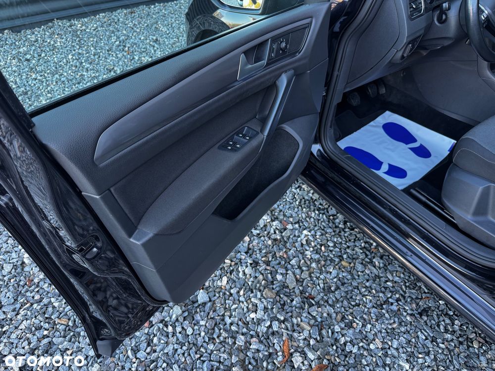 Volkswagen Golf Sportsvan - 36