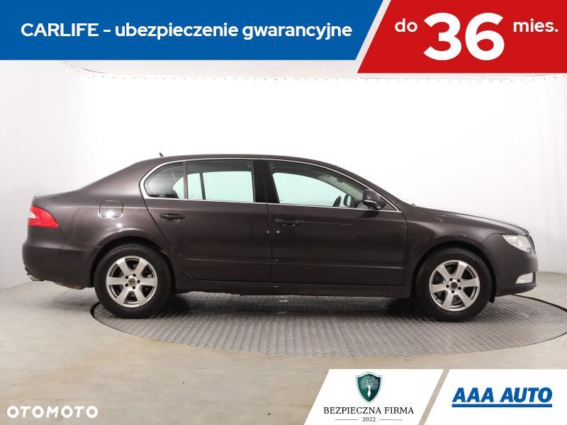 Skoda Superb - 8