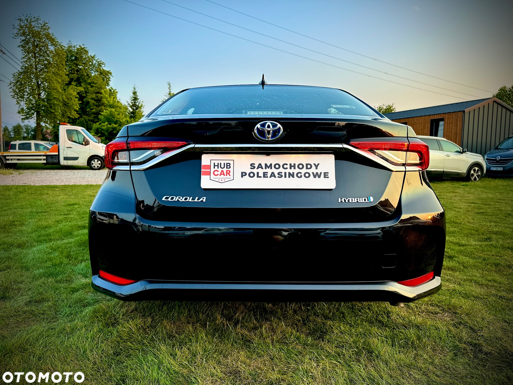 Toyota Corolla 1.8 Hybrid Comfort - 24