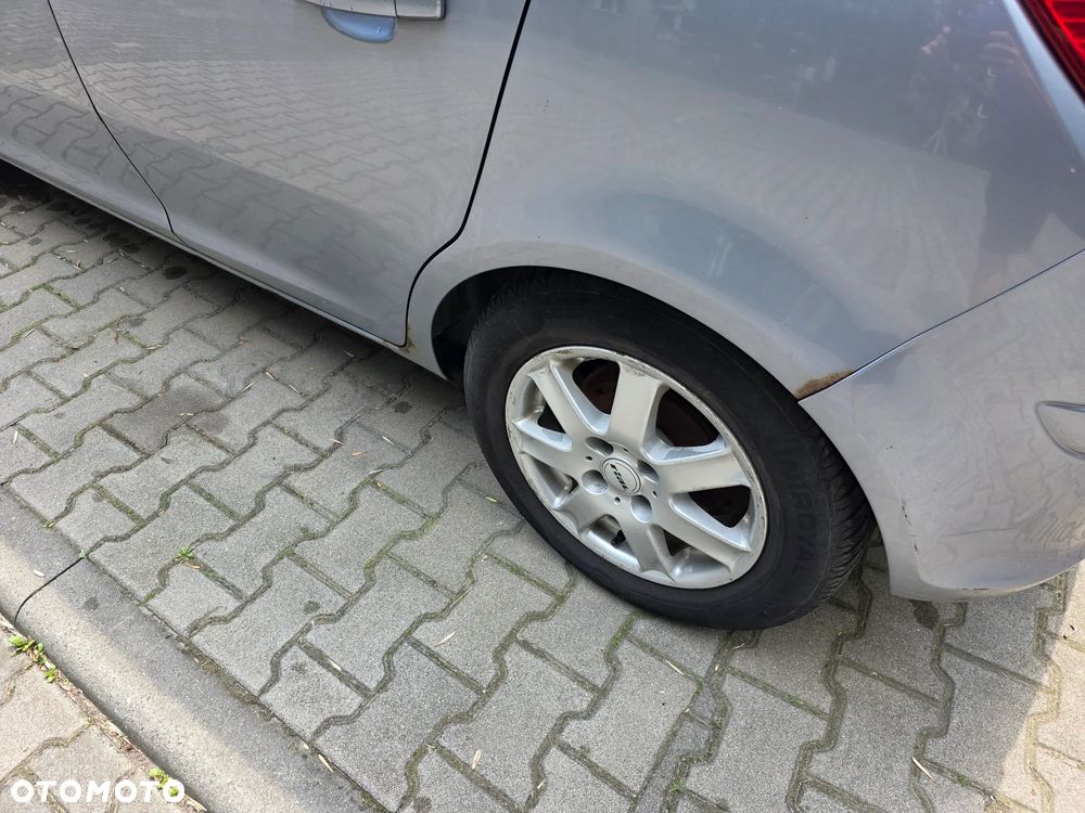 Opel Corsa - 11