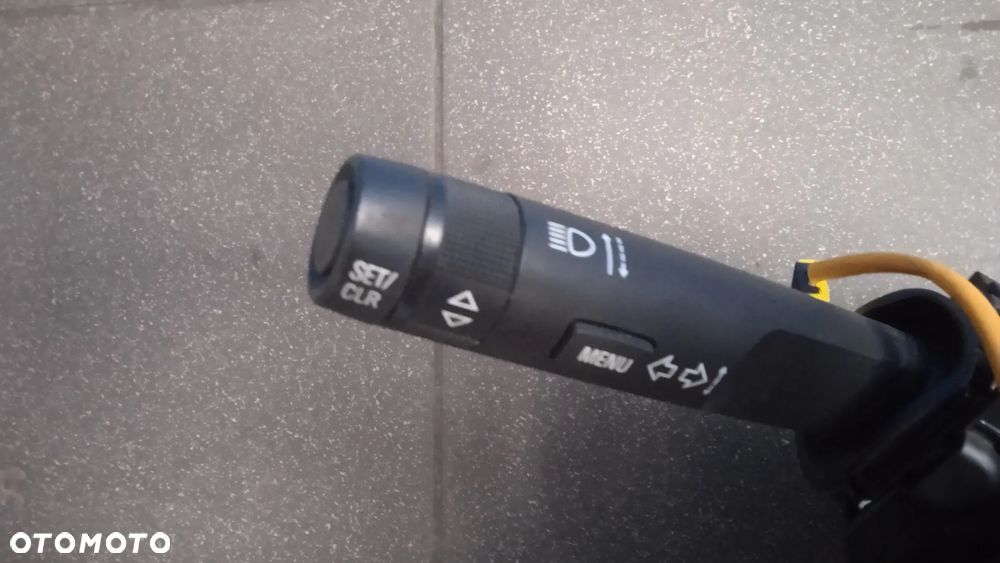 Manetka przełącznik świateł kierunkowskazów taśma Opel Astra J IV 20817720 20941131 13579487 - 5