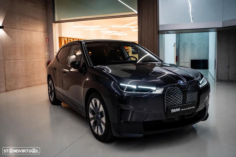 BMW iX xDrive 40 - 2
