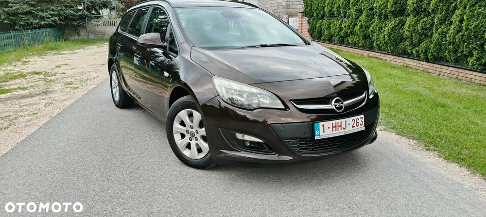 Opel Astra 1.6 CDTI DPF ecoFLEX TourerStart/Stop Selection - 2