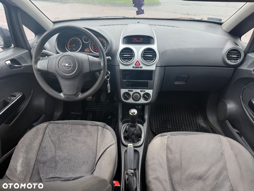 Opel Corsa 1.2 16V Cosmo - 22