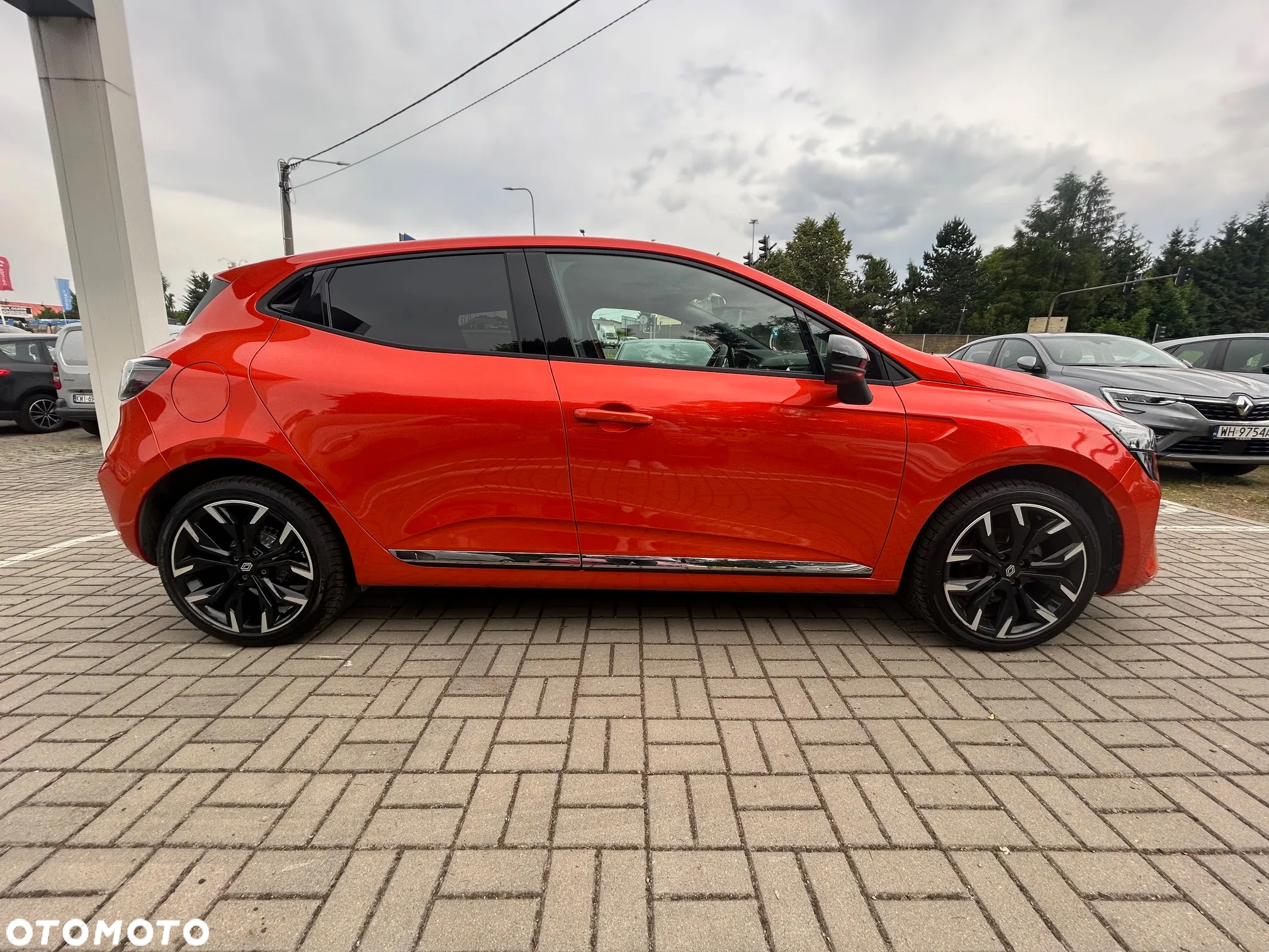 Renault Clio 1.0 TCe Techno - 8