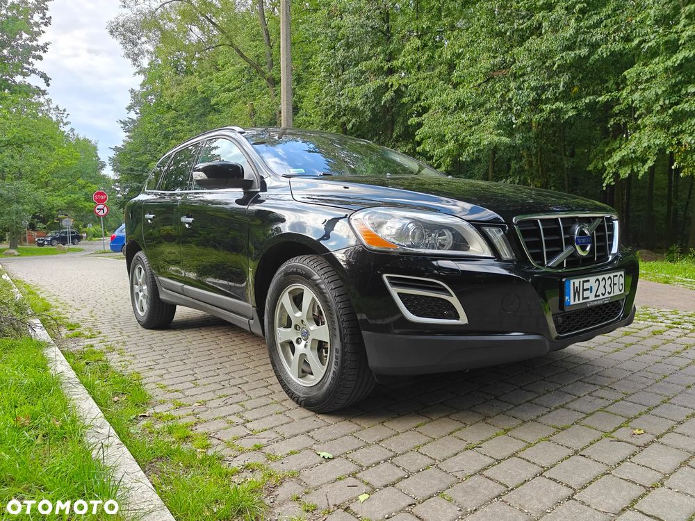 Volvo XC 60 2.4D AWD Momentum - 3