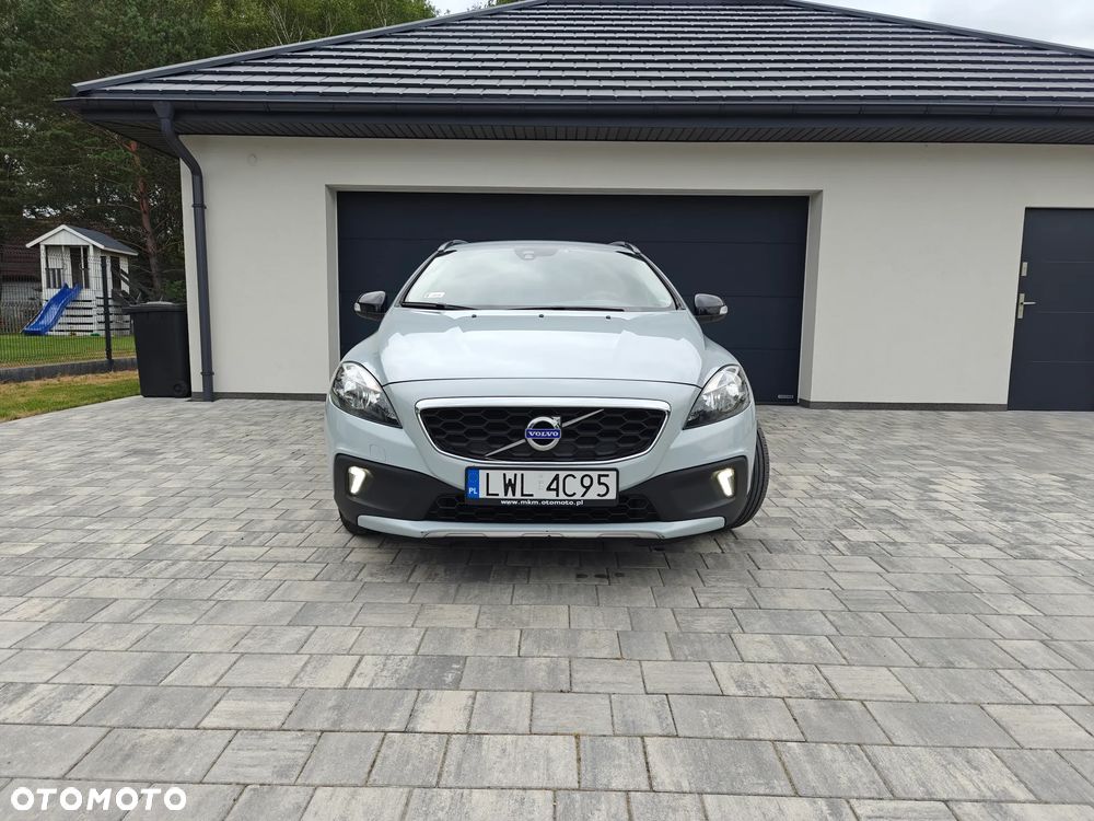 Volvo V40 D2 Drive-E Momentum - 9