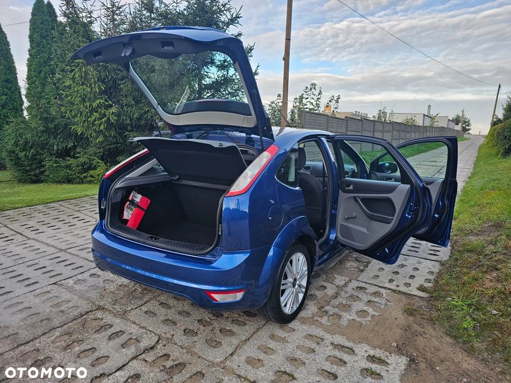 Ford Focus 1.6 TDCi Ambiente - 25