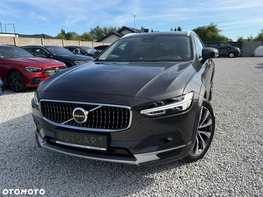 Volvo V90 Cross Country B5 D AWD Ultimate - 3