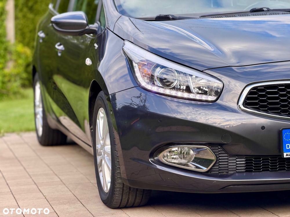 Kia Ceed 1.6 CRDi 128 ISG Platinum Edition - 11