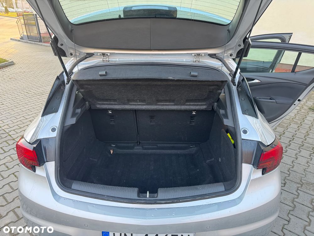 Opel Astra 1.2 T Edition S&S - 11