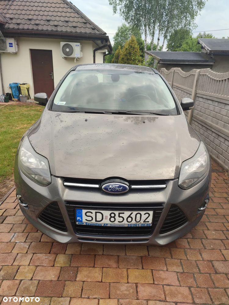 Ford Focus - 32