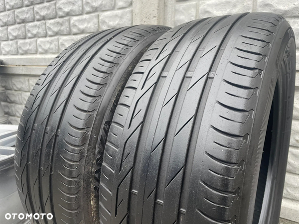 215/50R17 Bridgestone Opony Lato 2szt. 6mm - Montaż