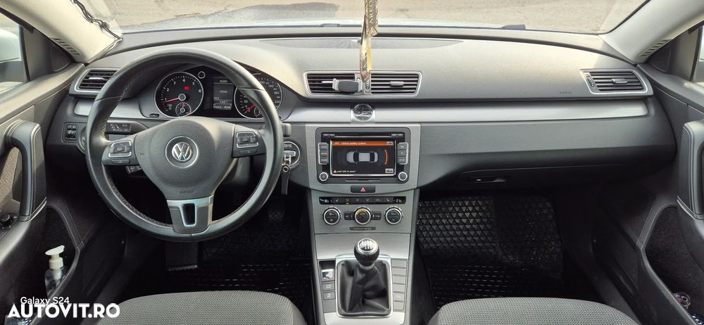 Volkswagen Passat 1.8 TSI Comfortline - 6