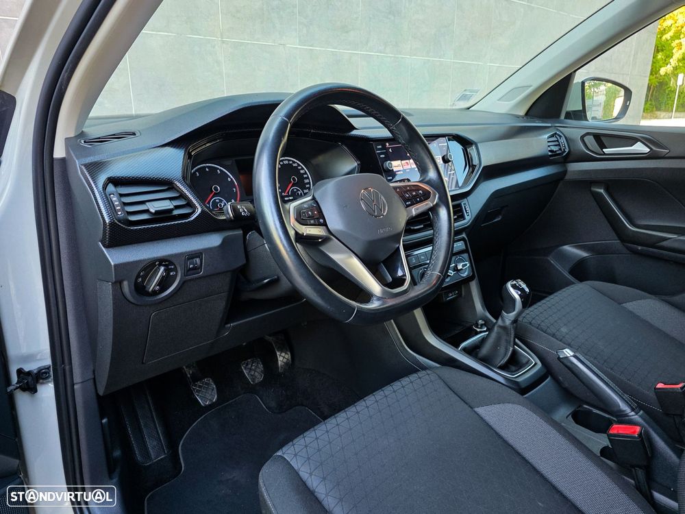 VW T-Cross 1.0 TSI Life - 12