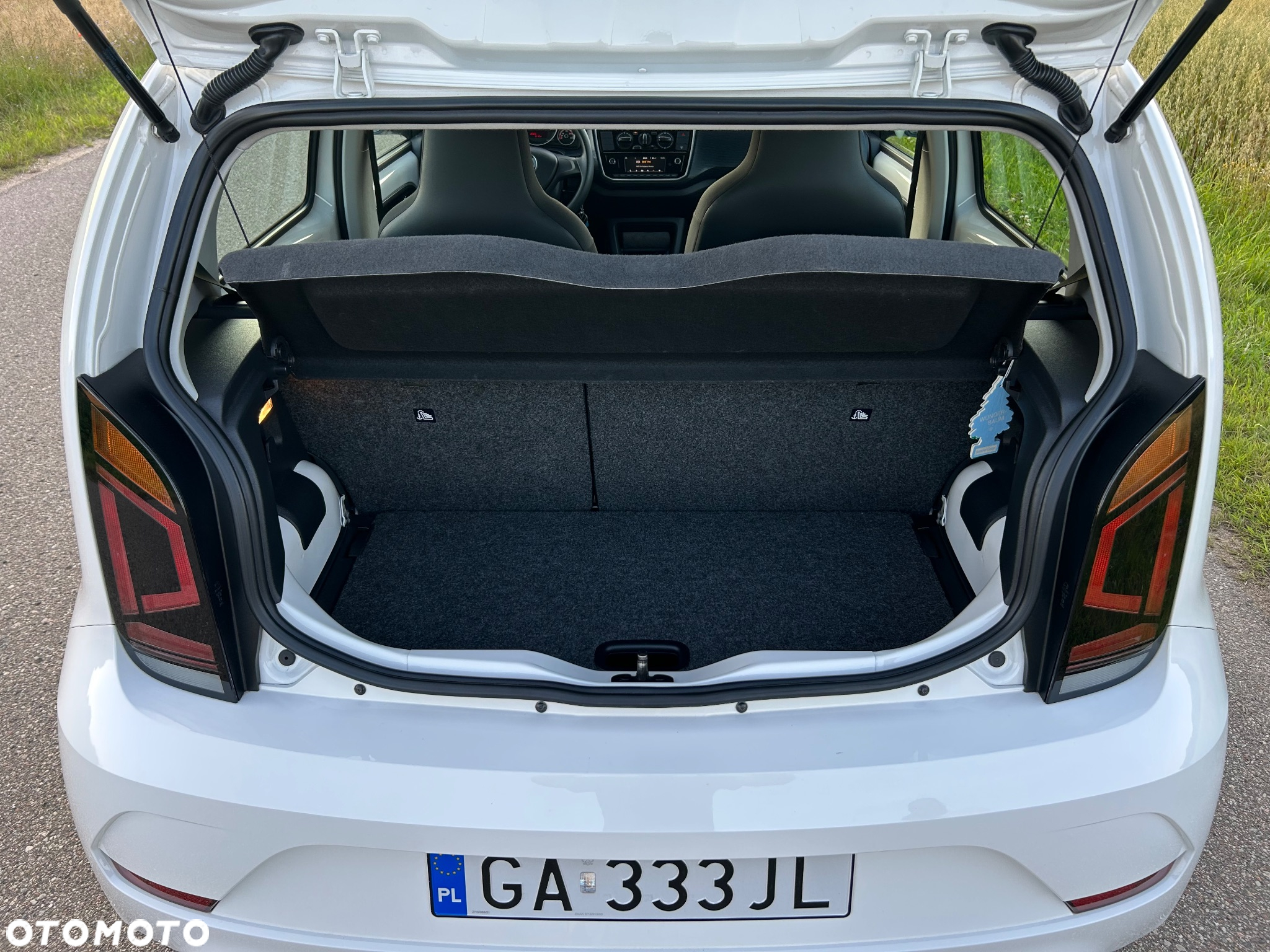 Volkswagen up! 1.0 move - 28