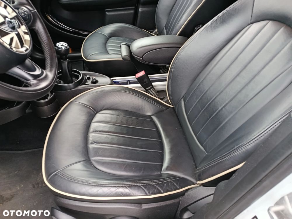 MINI Countryman Cooper D All4 - 12