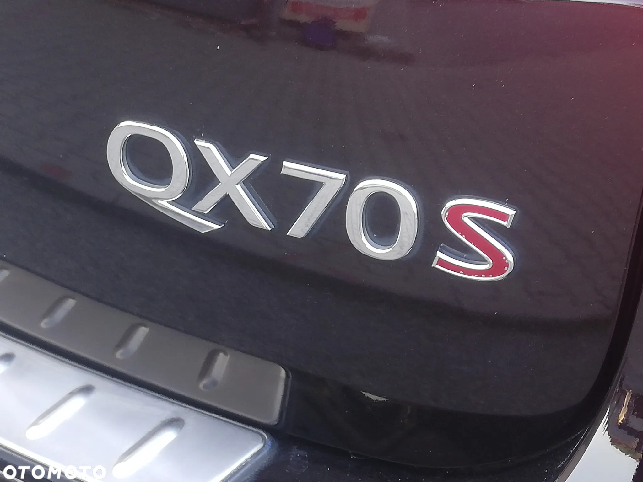 Infiniti QX70 3.0d S Premium - 12