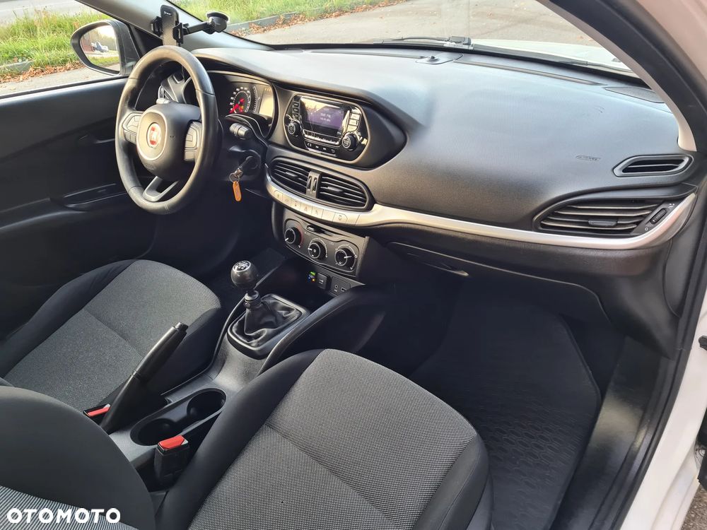 Fiat Tipo 1.4 16v Opening Edition Plus - 9