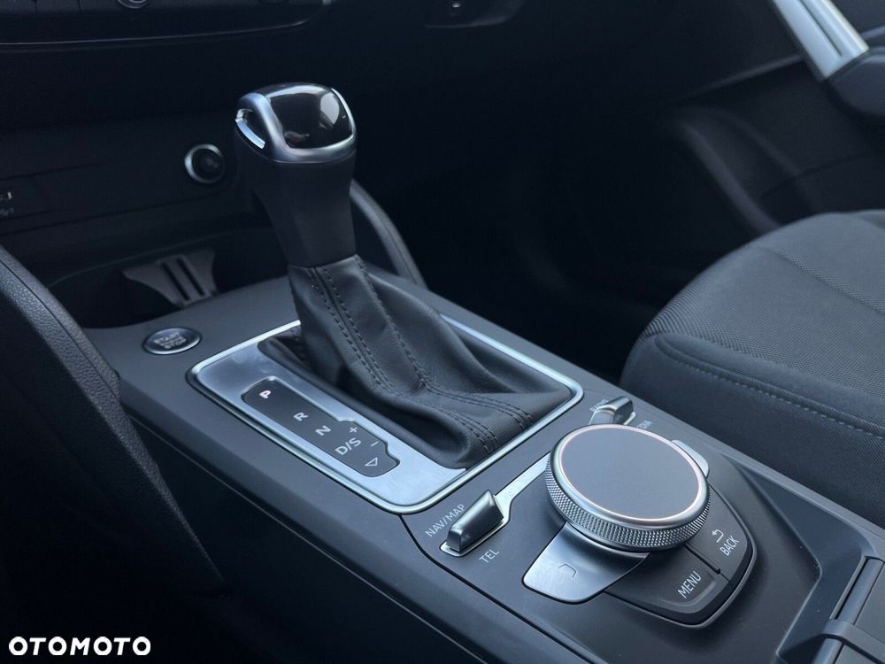 Audi Q2 35 TFSI S tronic - 18
