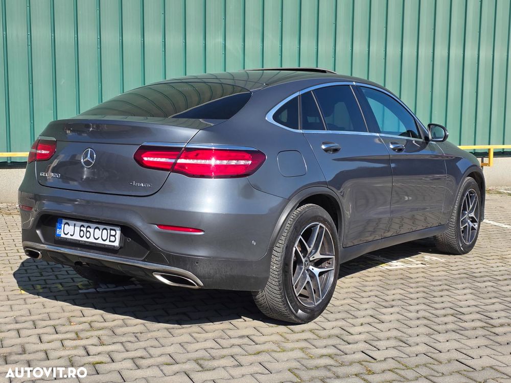 Mercedes-Benz GLC Coupe 300 4Matic 9G-TRONIC AMG Line - 4