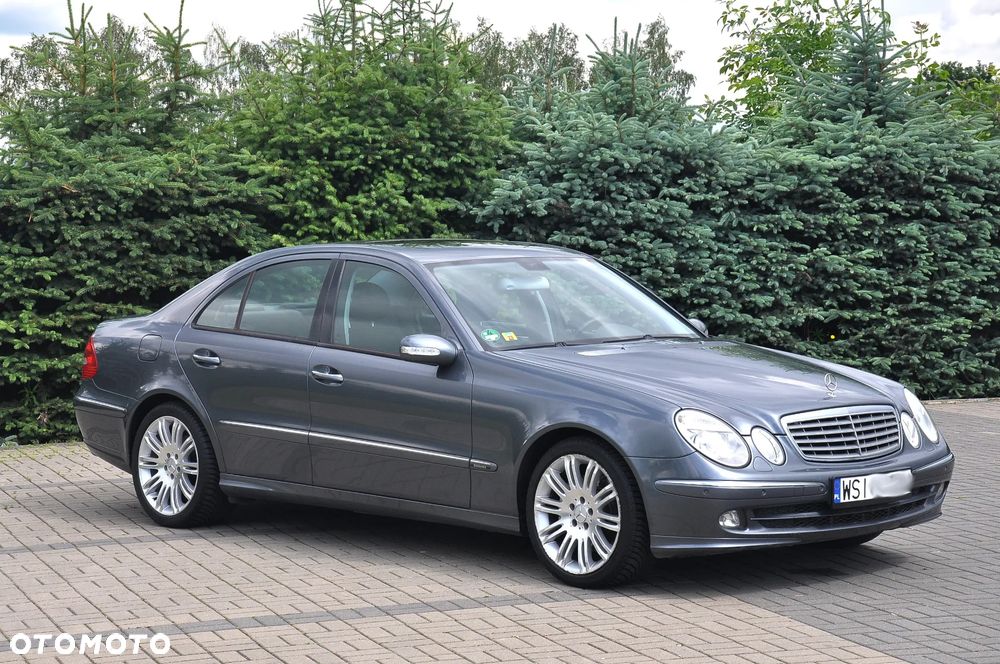 Mercedes-Benz Klasa E - 9