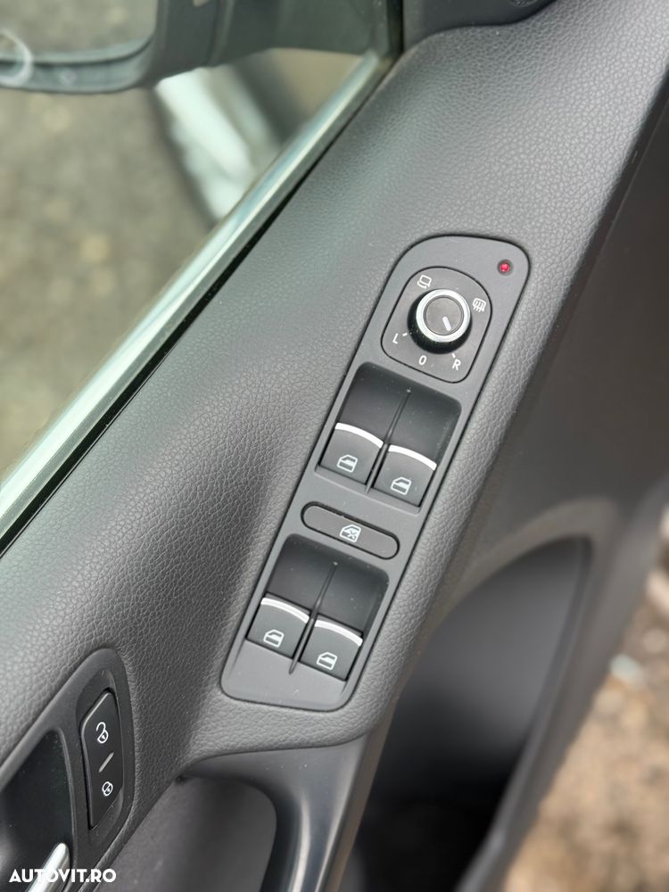 Volkswagen Tiguan 2.0 TDI DPF 4Motion BlueMotion Technology DSG Cup Sport & Style - 23