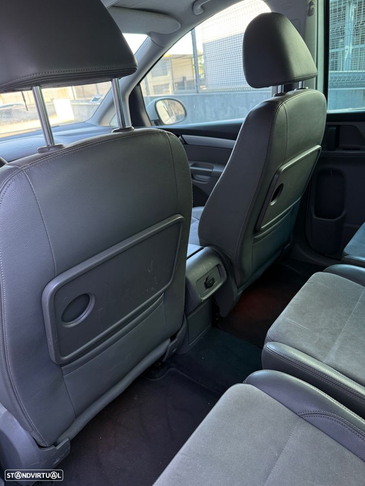 VW Sharan 2.0 TDI Highline - 15