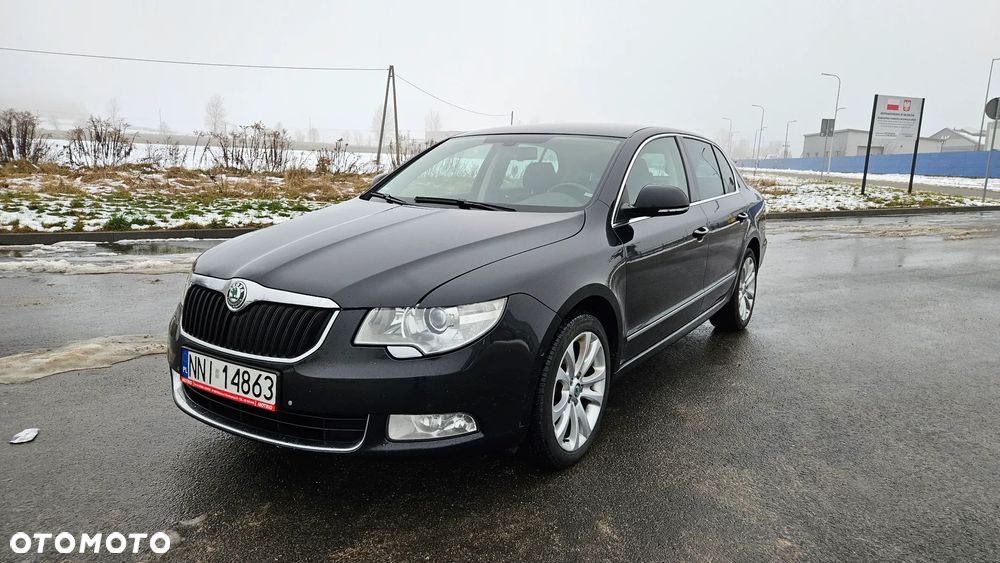 Skoda Superb 2.0 TDI Comfort DSG - 3