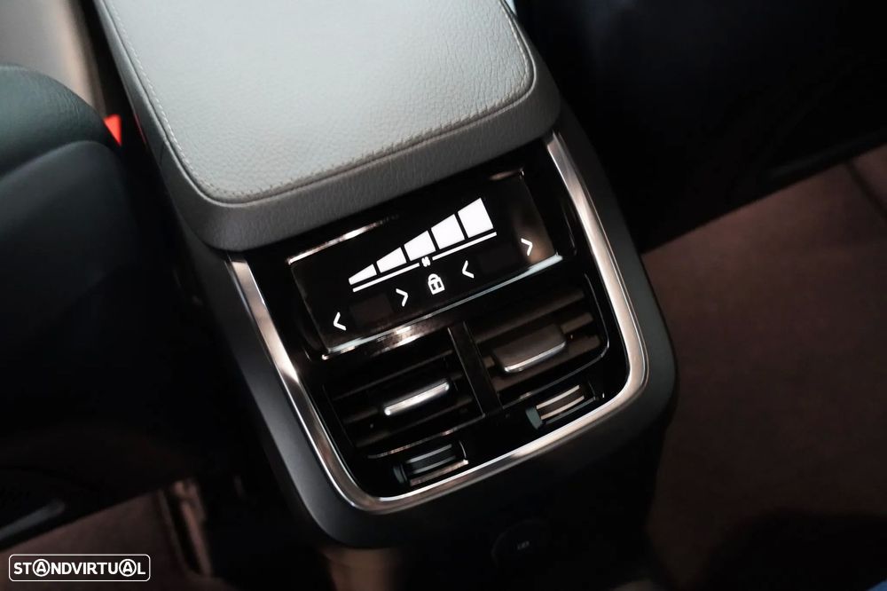 Volvo XC 90 2.0 T8 PHEV Ultimate Bright AWD - 19