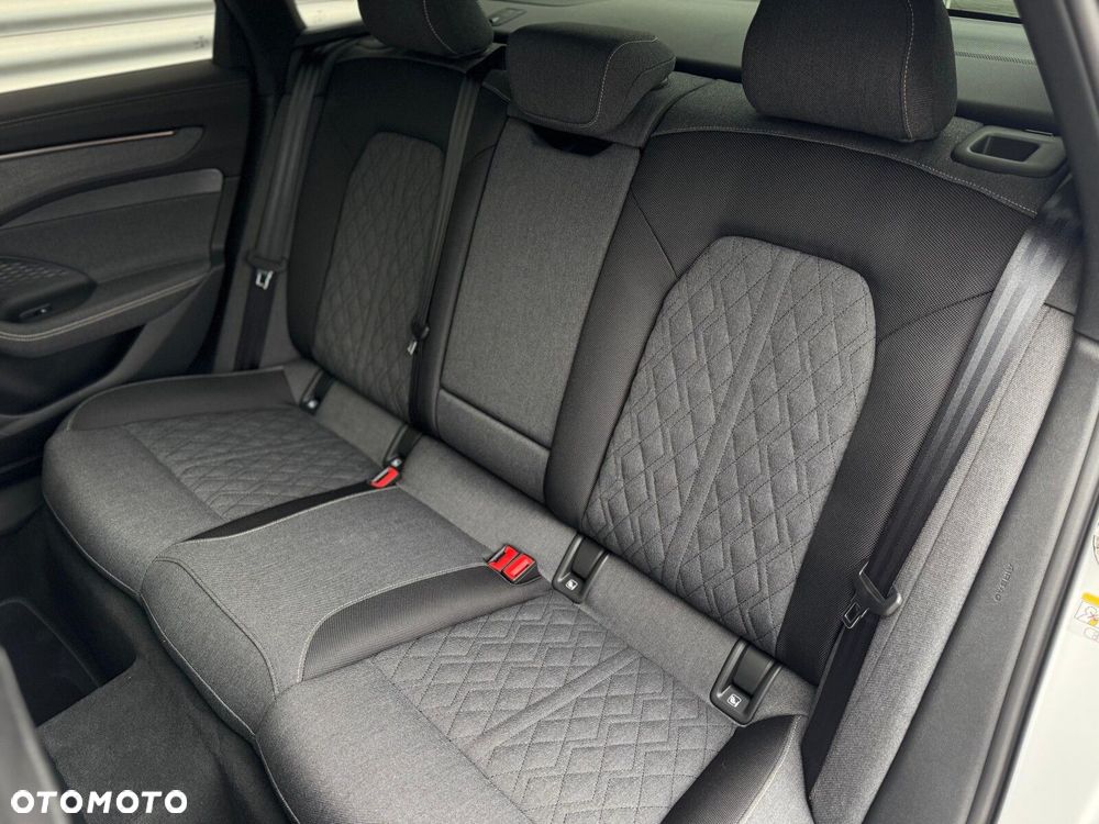 Audi A6 Limousine e-Hybrid Quattro S tronic - 38
