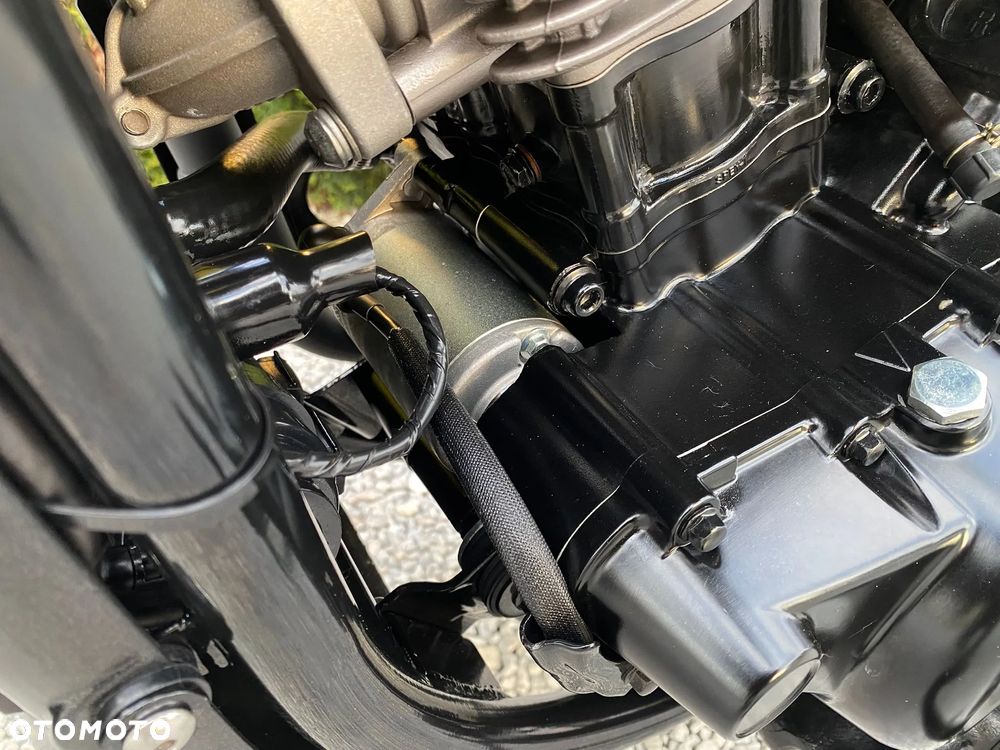 Hyosung GV - 17