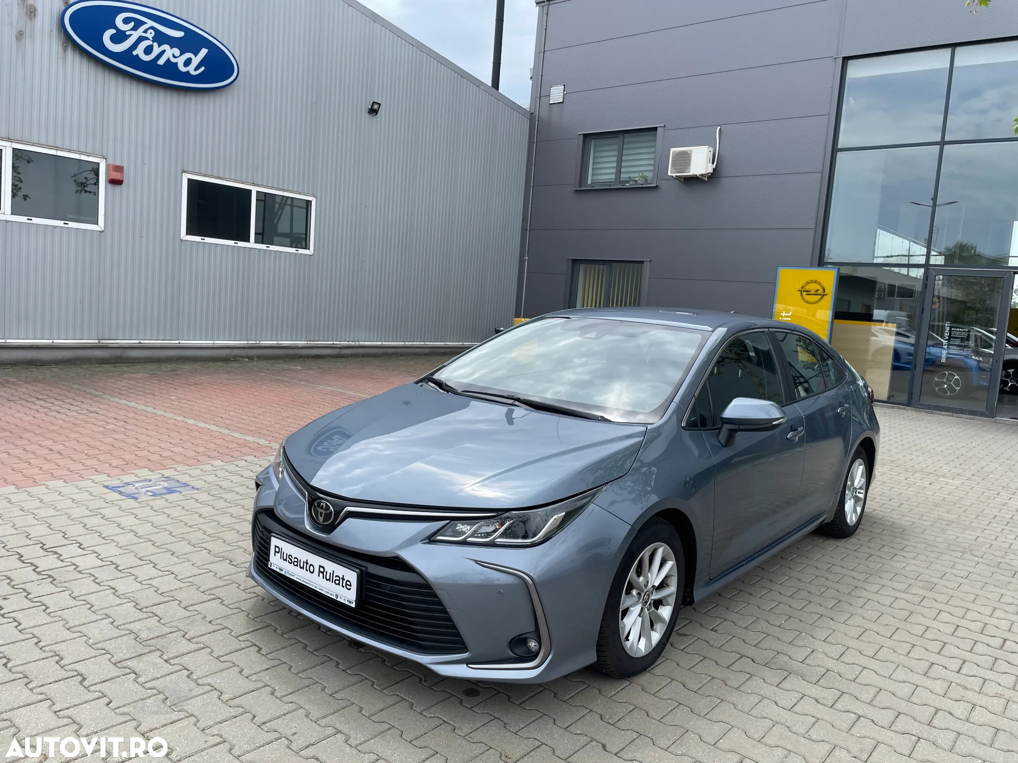 Toyota Corolla Sedan 1.5 Dual VVT-iW CVT Business - 2