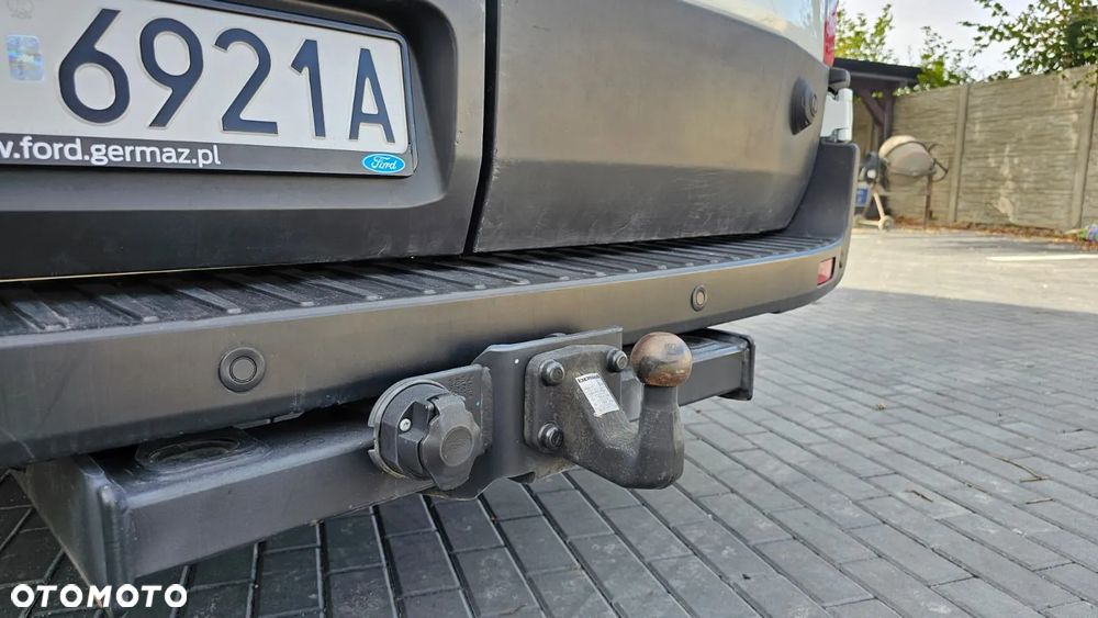 Ford Transit - 13