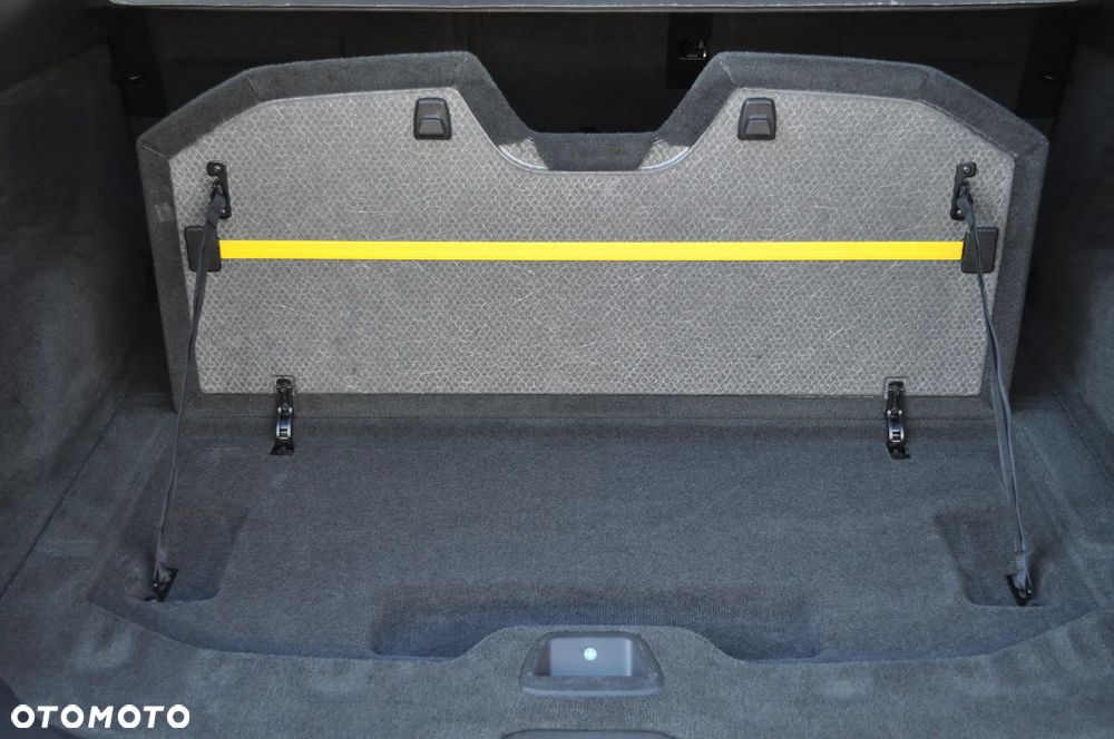 Volvo XC 60 D3 Momentum - 28