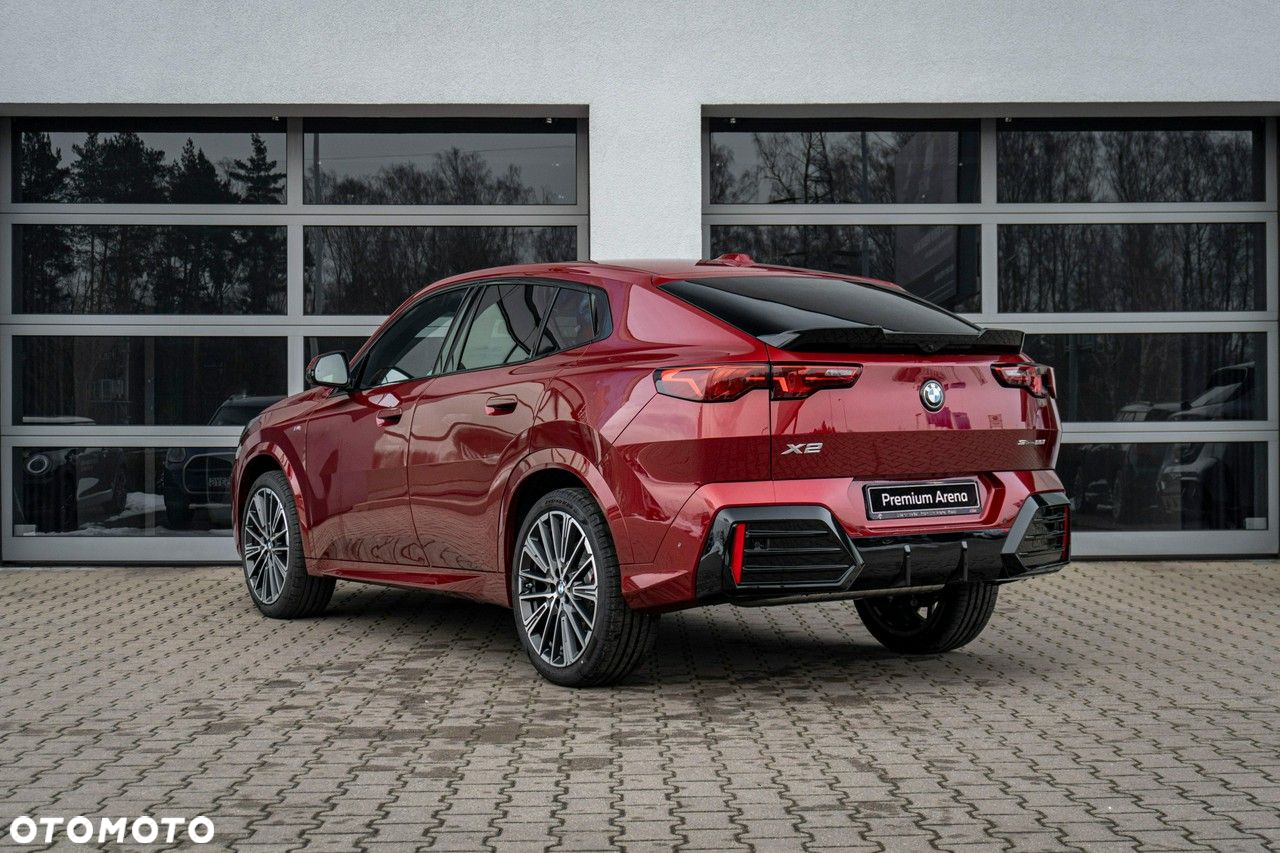 BMW X2 - 10