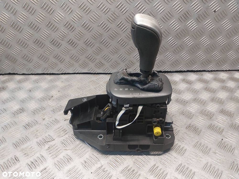 LEWAREK ZMIANY BIEGÓW VOLVO S80 I 2.8 T6 AUTOMAT  P09163742 - 1